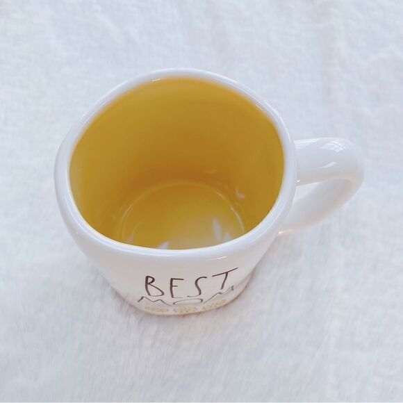 Rae Dunn Best Mom Mug White Yellow Flowers Mother’s Day Gift - Picture 2 of 5